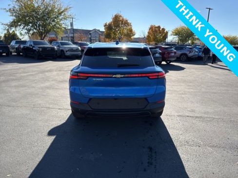 New 2026 Chevrolet Equinox EV LT image 6