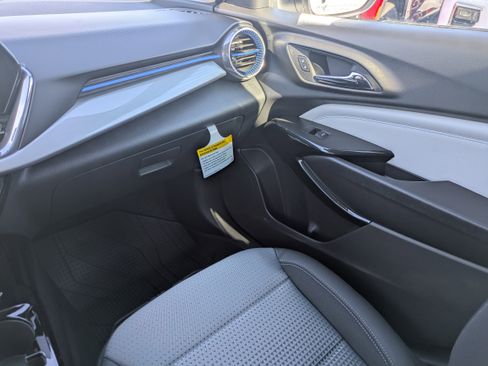 New 2026 Chevrolet Trax LT w/ Driver Confidence Package image 10