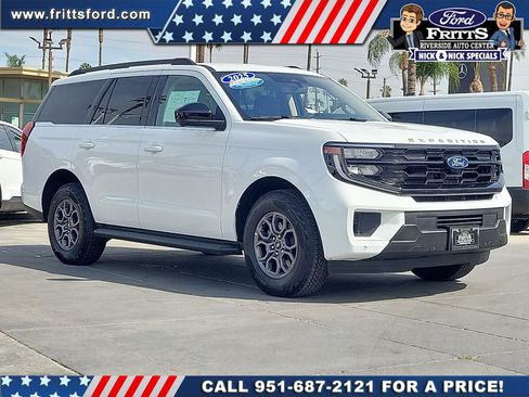 Certified 2025 Ford Expedition Active RWD image 24
