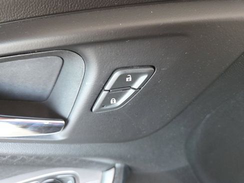 Used 2024 Chevrolet Malibu LT image 39