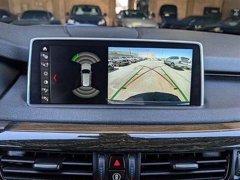 Used 2018 BMW X5 xDrive40e AWD/4WD image 24