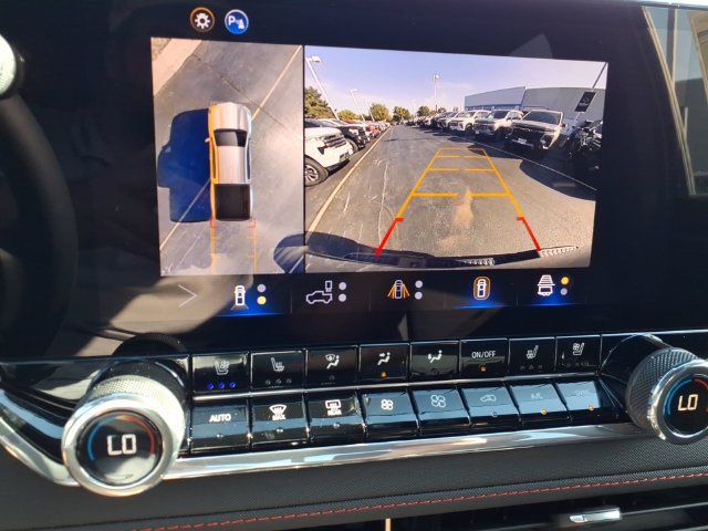 New 2026 Chevrolet Colorado Z71 w/ Technology Package AWD/4WD image 21