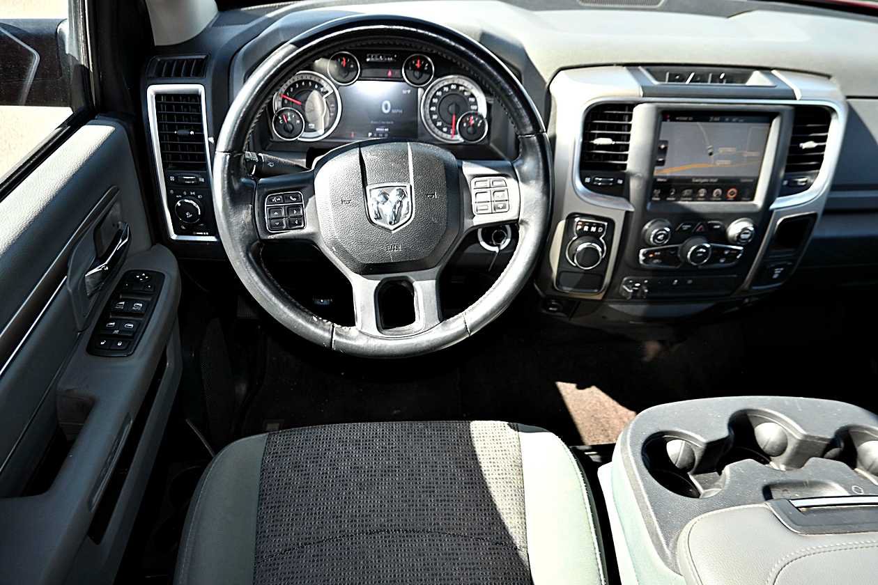 Used 2014 RAM 1500 Big Horn RWD image 10