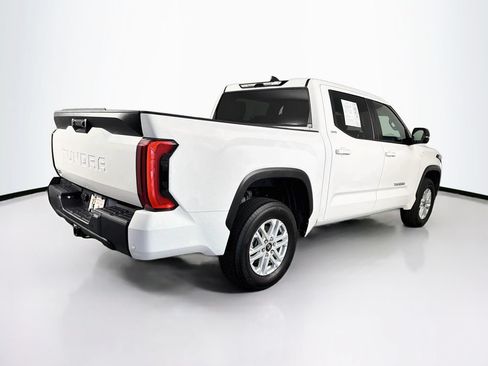 Used 2025 Toyota Tundra SR5 w/ SR5 Premium Package AWD/4WD image 10