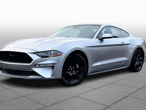 Used 2020 Ford Mustang Premium w/ Equipment Group 201A image 33