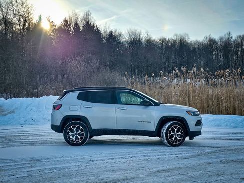 New 2026 Jeep Compass Limited image 3