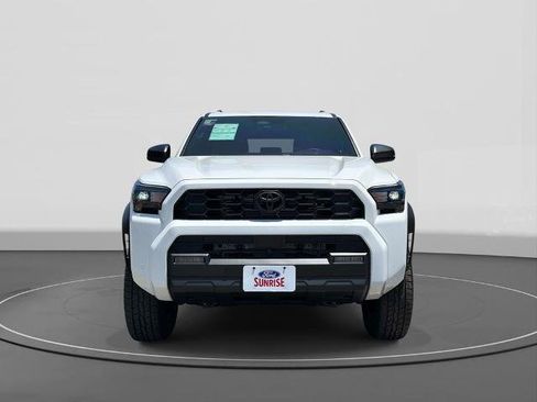Used 2025 Toyota 4Runner TRD Off-Road AWD/4WD image 3