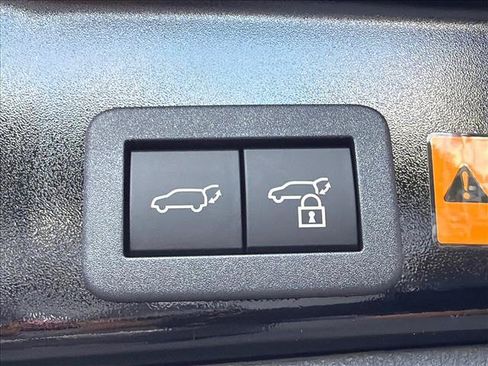Used 2026 Toyota RAV4 XLE Premium FWD image 19