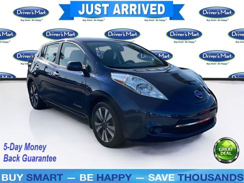 Used 2016 Nissan Leaf SV w/ Premium Package FWD image 1