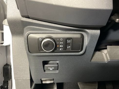 New 2026 Ford Bronco 2-Door AWD/4WD image 19