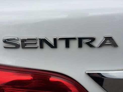 Used 2016 Nissan Sentra S FWD image 26