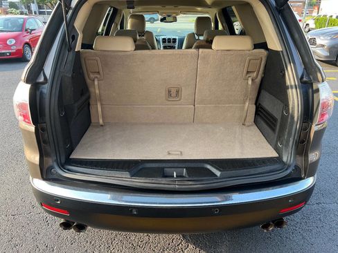 Used 2011 GMC Acadia SLT image 15