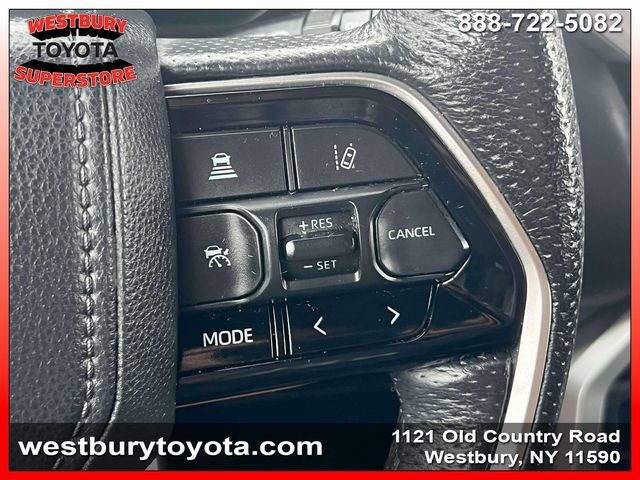 Used 2023 Toyota Sequoia Platinum AWD/4WD image 27