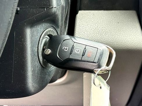 Certified 2020 Ford F150 XL w/ Equipment Group 101A Mid image 17