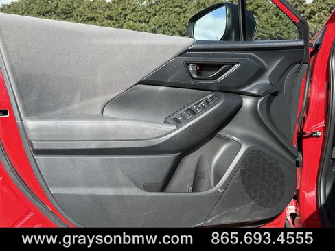 Used 2024 Subaru Crosstrek 2.0i Premium image 12