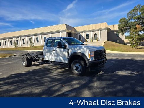 New 2024 Ford F550 4x4 SuperCab Super Duty image 10