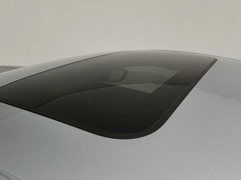 Used 2023 Honda Accord Touring image 10