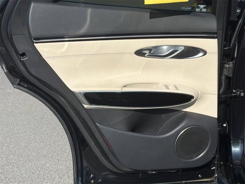 Used 2026 Genesis GV70 2.5T image 21