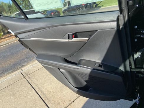 Used 2025 Toyota Camry LE FWD image 52