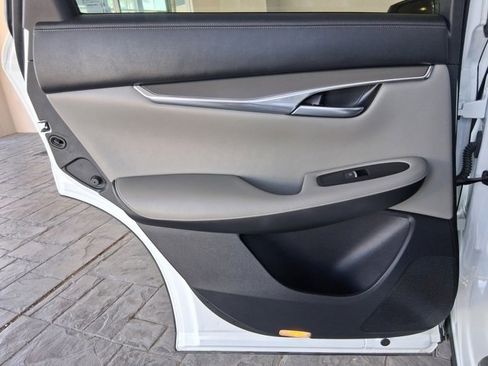 Used 2023 INFINITI QX50 Luxe image 13