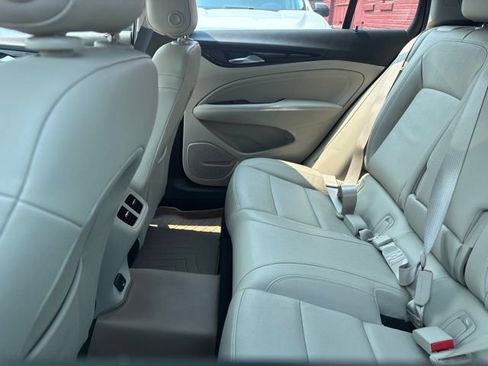 Used 2021 Buick Encore GX Select w/ Sport Touring Package AWD/4WD image 3