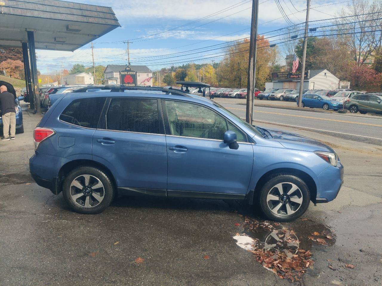 Used 2017 Subaru Forester 2.5i Limited AWD/4WD image 7