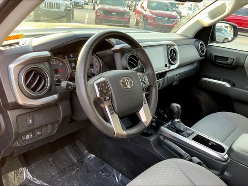Used 2023 Toyota Tacoma SR5 w/ Technology Package image 17