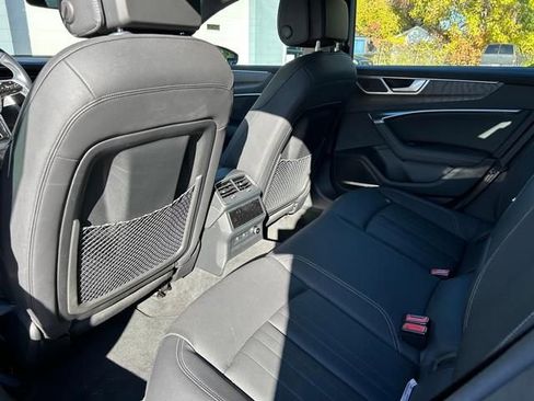 Used 2023 Audi A7 3.0T Premium Plus w/ Premium Plus image 12