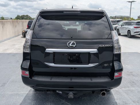 Used 2021 Lexus GX 460 Premium w/ Premium Package AWD/4WD image 4