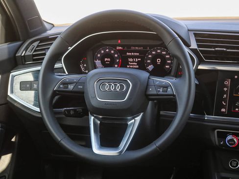 New 2025 Audi Q3 2.0T Premium w/ Convenience Package image 21