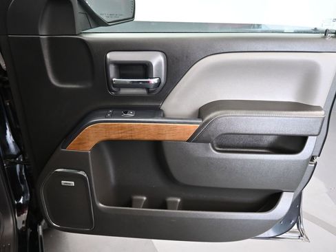 Used 2017 Chevrolet Silverado 1500 LTZ w/ Sport Package image 43