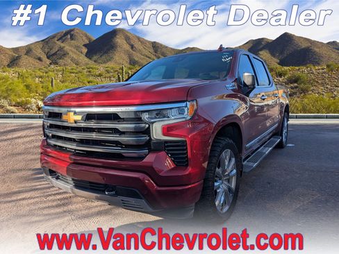 Used 2024 Chevrolet Silverado 1500 High Country w/ Technology Package image 1
