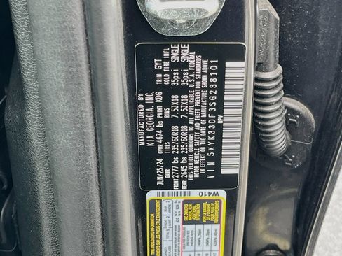 Used 2025 Kia Sportage EX FWD image 30