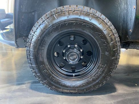 Used 2010 Chevrolet Silverado 2500 LTZ w/ LTZ Plus Package AWD/4WD image 7