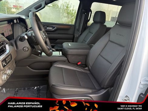New 2026 GMC Yukon XL Denali w/ Sun & Power Step Package AWD/4WD image 14