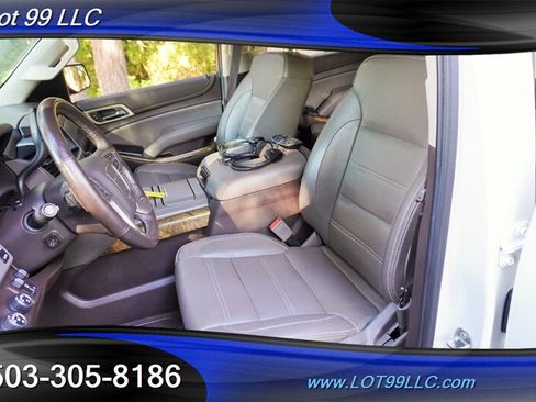 Used 2017 GMC Yukon Denali w/ Open Road Package AWD/4WD image 12