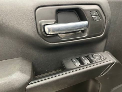 Used 2021 Chevrolet Silverado 1500 Custom Trail Boss w/ Safety Confidence Package image 8