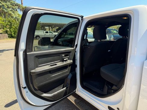 Used 2022 RAM 2500 Tradesman AWD/4WD image 8