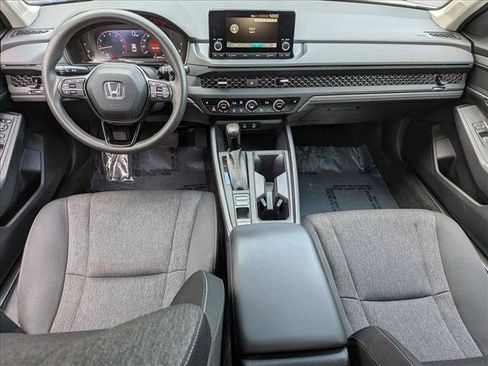 Certified 2023 Honda Accord EX image 16