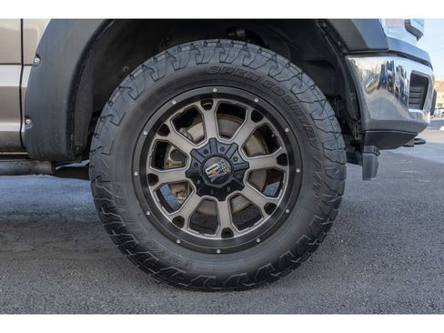 Used 2018 Ford F150 XLT image 9