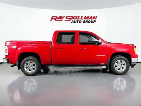 Used 2013 GMC Sierra 1500 SLT w/ SLT Convenience Package AWD/4WD image 8