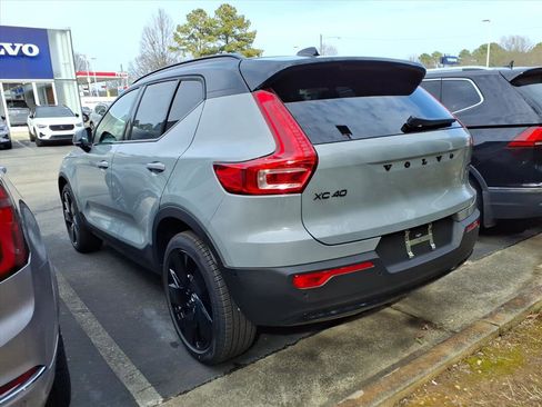 New 2026 Volvo XC40 B5 Ultra w/ Protection Package Premier image 5