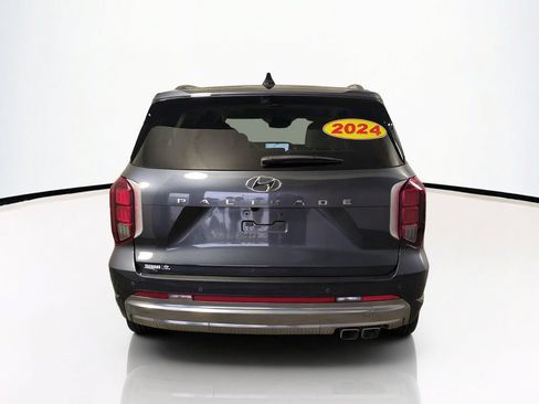 Used 2024 Hyundai Palisade Calligraphy FWD image 6