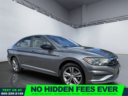 Used 2019 Volkswagen Jetta R-Line w/ R-Line Cold Weather Package FWD image 1