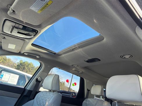 Used 2021 Hyundai Palisade Limited image 33