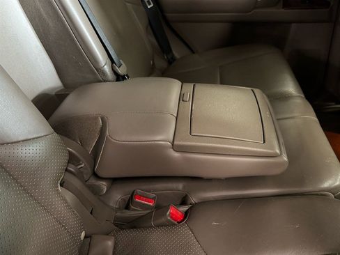 Used 2011 Lexus GX 460 w/ Comfort Plus Pkg AWD/4WD image 33