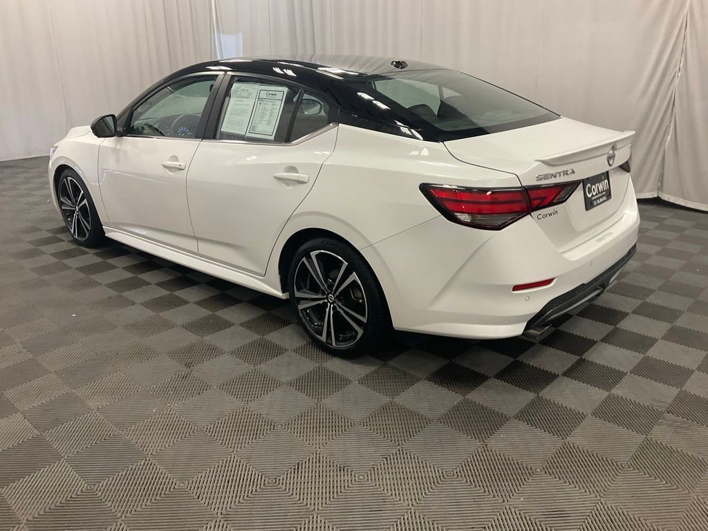 Used 2020 Nissan Sentra SR w/ Premium Package FWD image 4