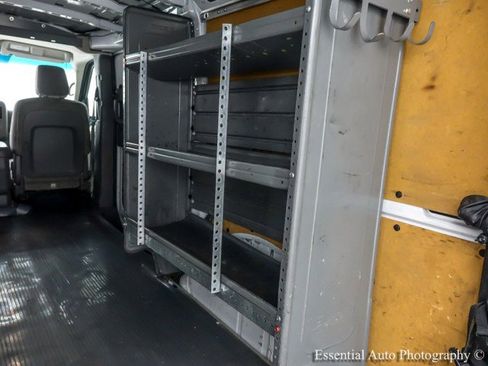 Used 2020 Nissan NV 2500 SV w/ Navigation Package image 22