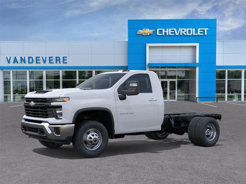New 2026 Chevrolet Silverado 3500 W/T w/ WT Convenience Package image 2