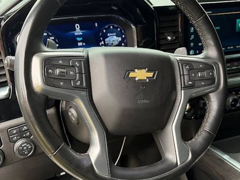 Used 2023 Chevrolet Silverado 1500 LTZ w/ LTZ Convenience Package II AWD/4WD image 13